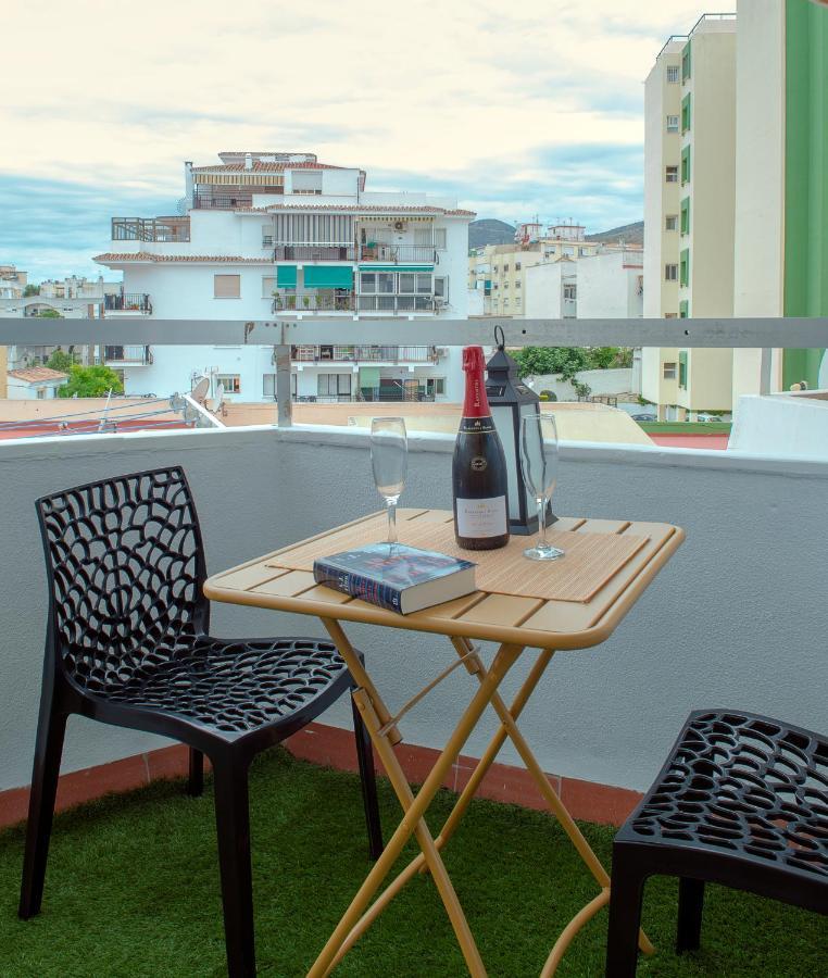 Apartamento La chica de la perla Torremolinos Exterior foto